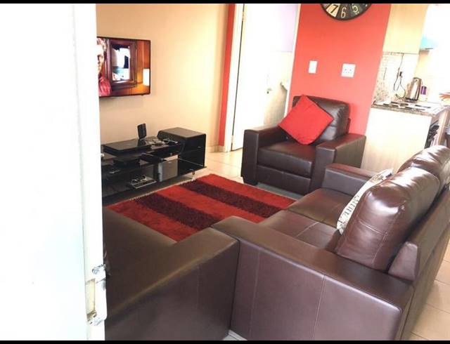 2 BEDROOM APARTMENT FOR SALE IN FLEURHOF